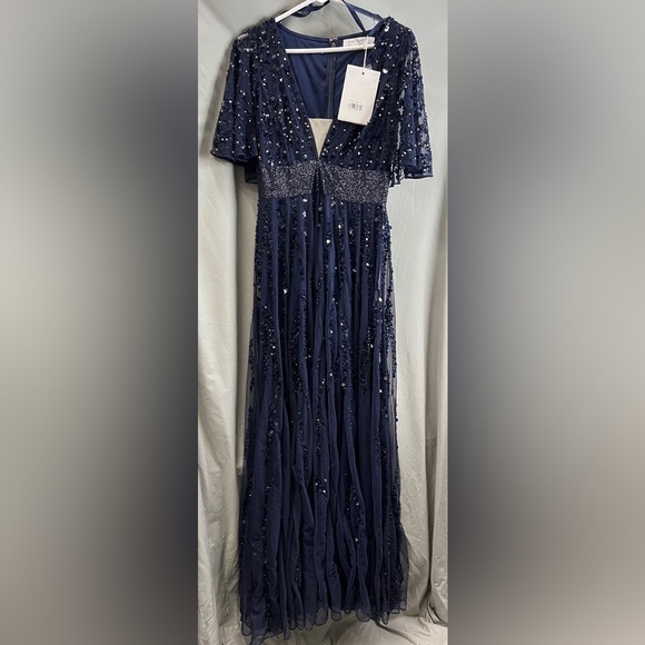 MAC DUGGAL 93784 NWT Embellished V-neck Column Gown - Picture 6 of 10